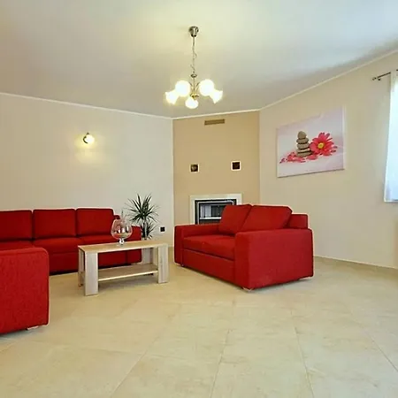 Holiday home Genia 2 *